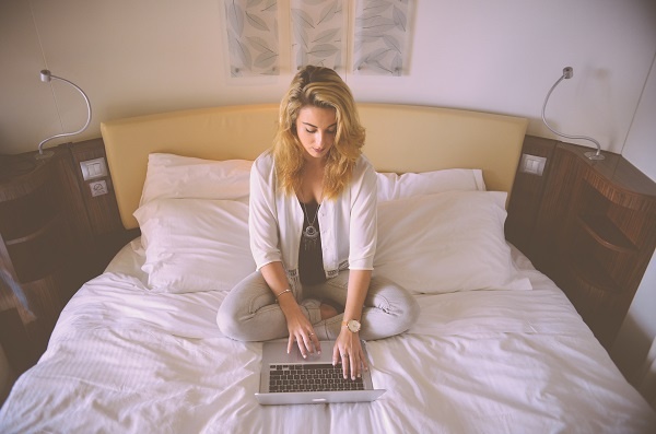 person-woman-hotel-laptop.jpg
