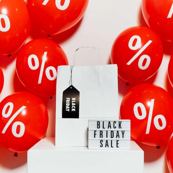 Black Friday 2022 : comment améliorer la visibilité locale de vos établissements